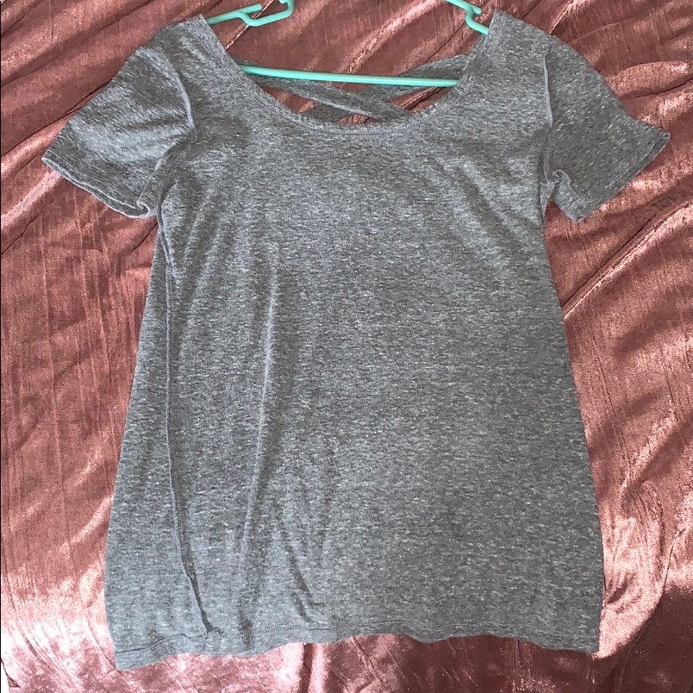 Gray tee with cross cross detail